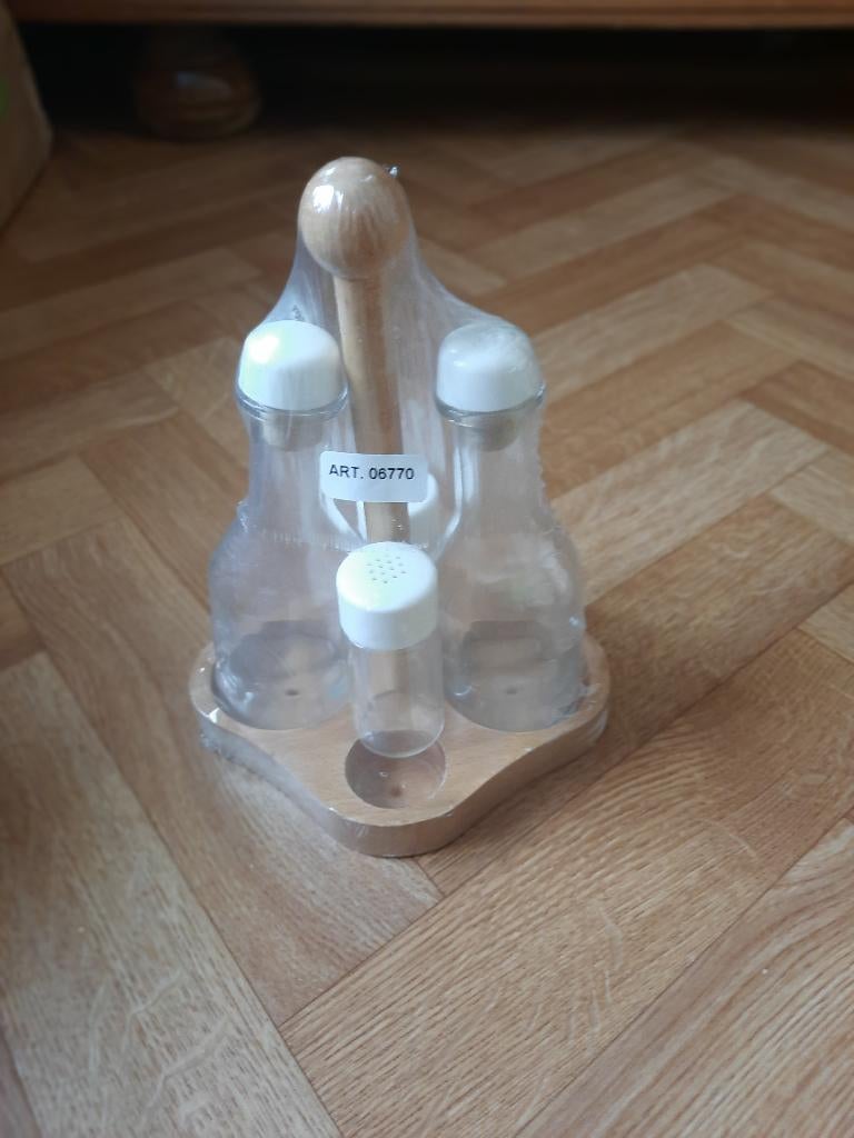 houten staander met peper, zout en olie potjes om te vullen, Ophalen of Verzenden, Nieuw