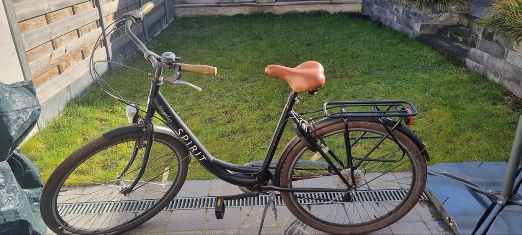 Zwarte damesfiets - Te Koop, Fietsen en Brommers, Ophalen, Gebruikt, Spirit, Versnellingen