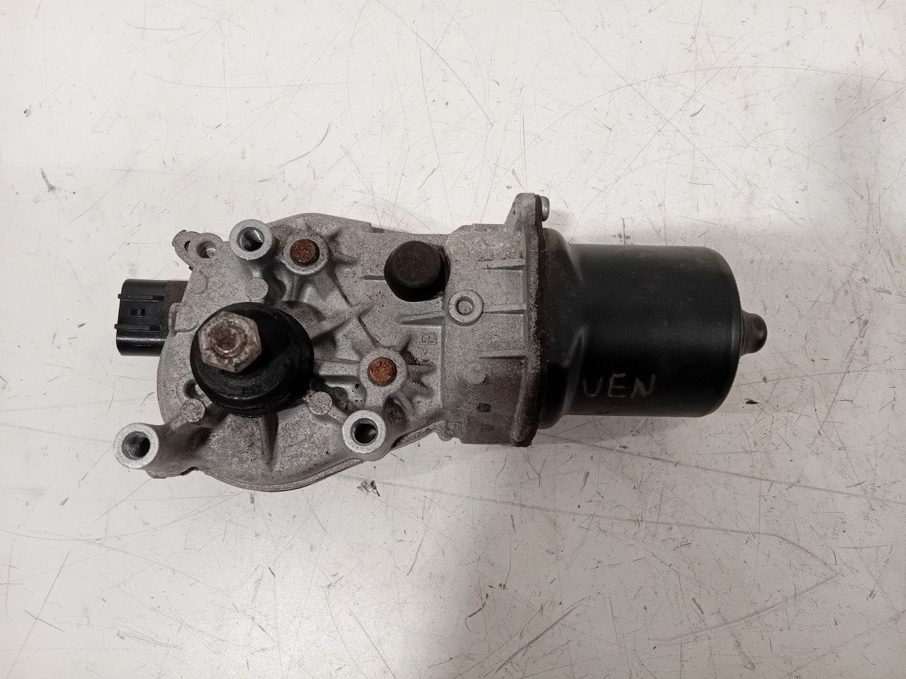 Ruitenwissermotor voor Suzuki Vitara, Onderdelen@venauto.nl, Van der Ven Autorecycling B.V., Ettenseweg 76, 4706 PB Roosendaal, The Netherlands