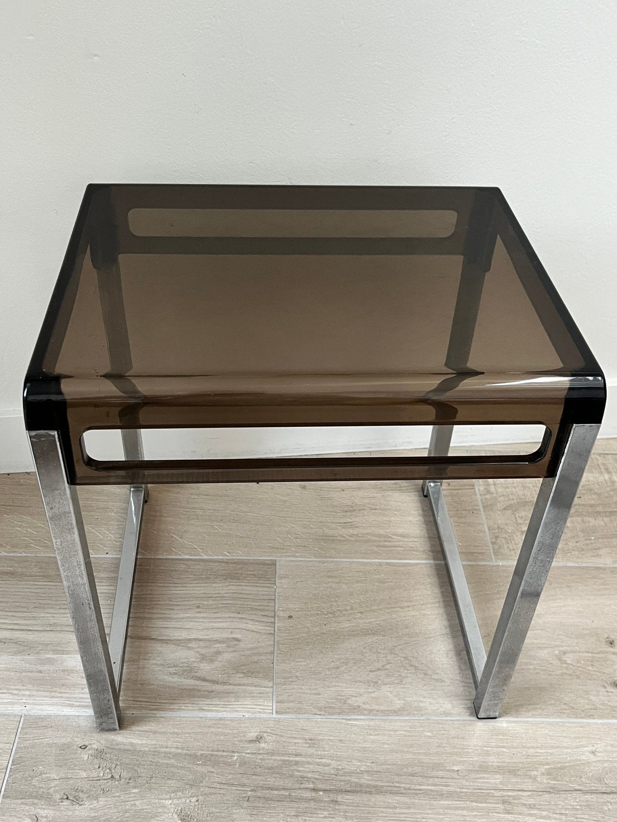 Marc Berthier Space Age side table, Ophalen, Zo goed als nieuw