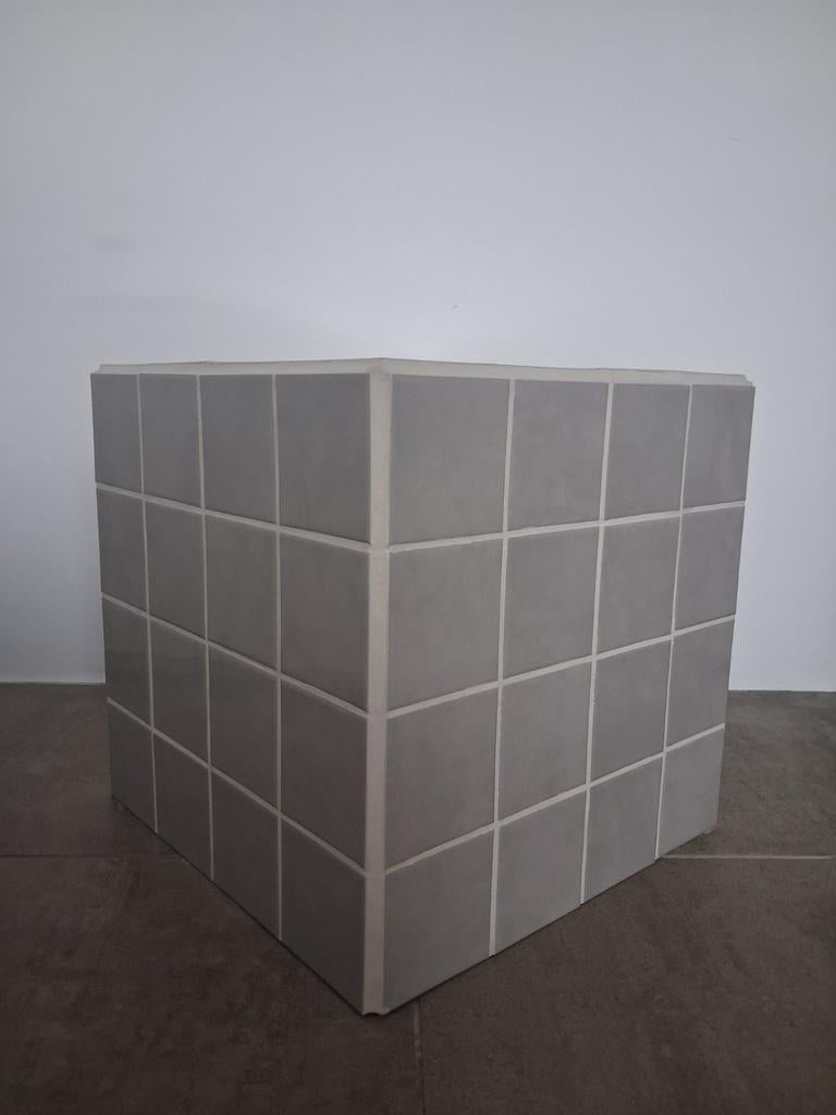 Table d'appoint/table de chevet/table basse en carrelage, Maison & Meubles, Tables | Tables d'appoint, Enlèvement ou Envoi