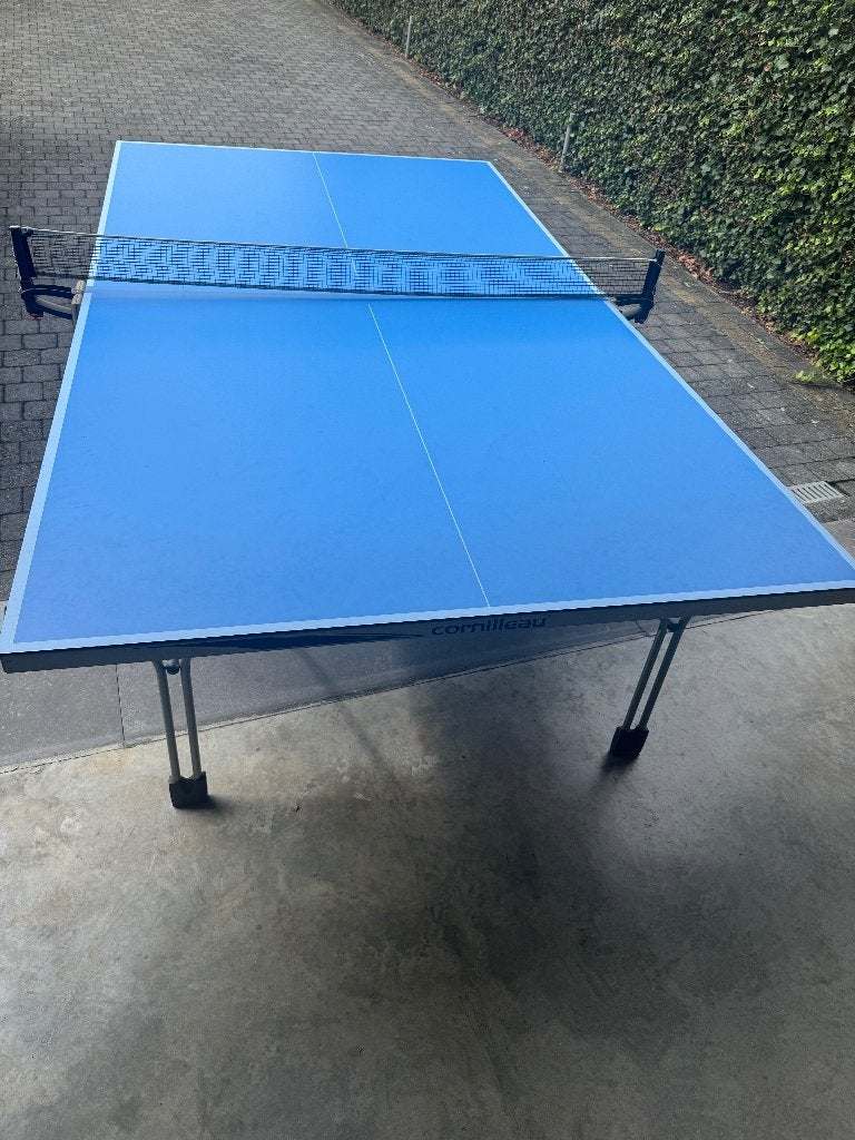 Tafeltennis  cornilleau indoor &outdoor in top conditie, Sports & Fitness, Enlèvement, Comme neuf, Table d'extérieur, Pliante
