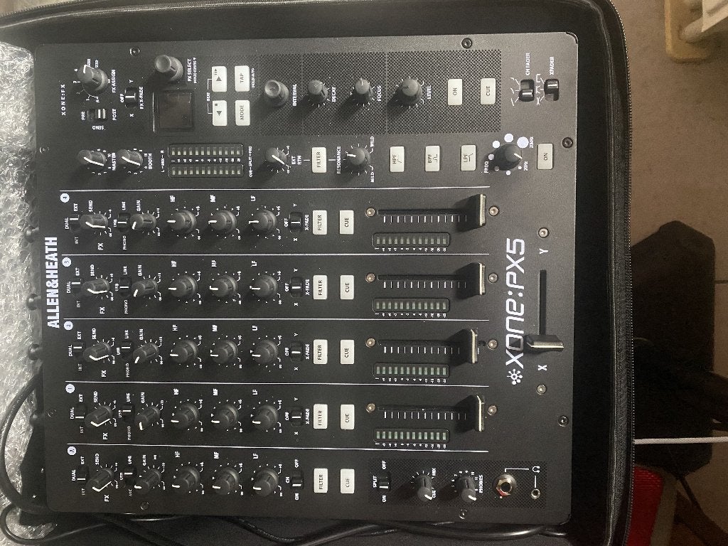 Allen & Heat Xone px5 in perfecte staat, Muziek en Instrumenten, Overige Muziek en Instrumenten, Ophalen of Verzenden, Zo goed als nieuw