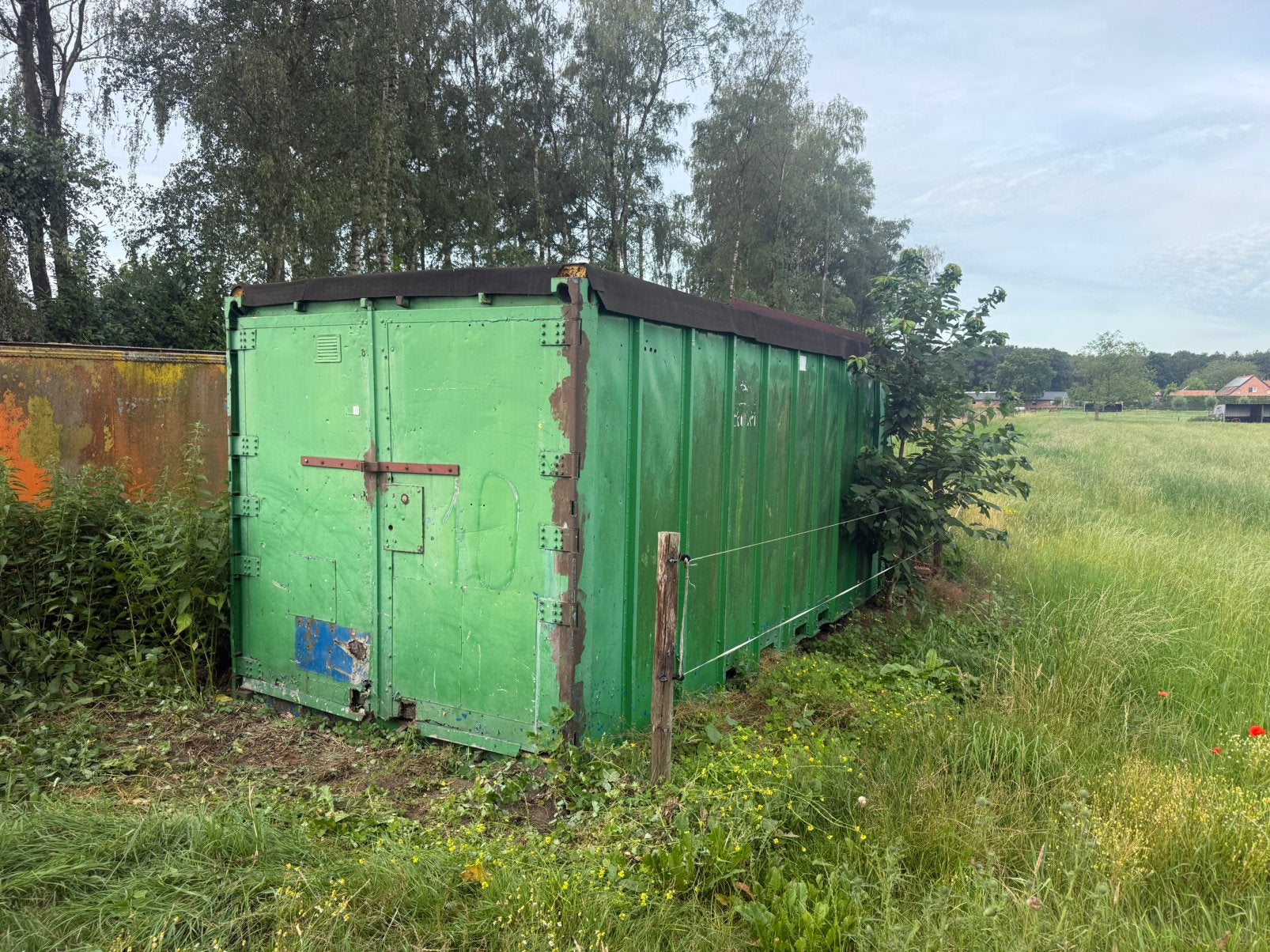Container 2 stuks beschikbaar, Ophalen