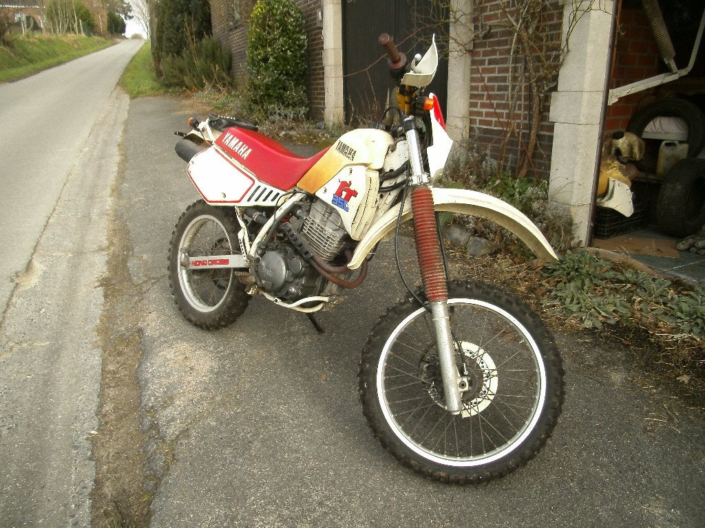 Yamaha TT 350, Motoren, Occasion, Particulier, Enduro, Handgeschakeld