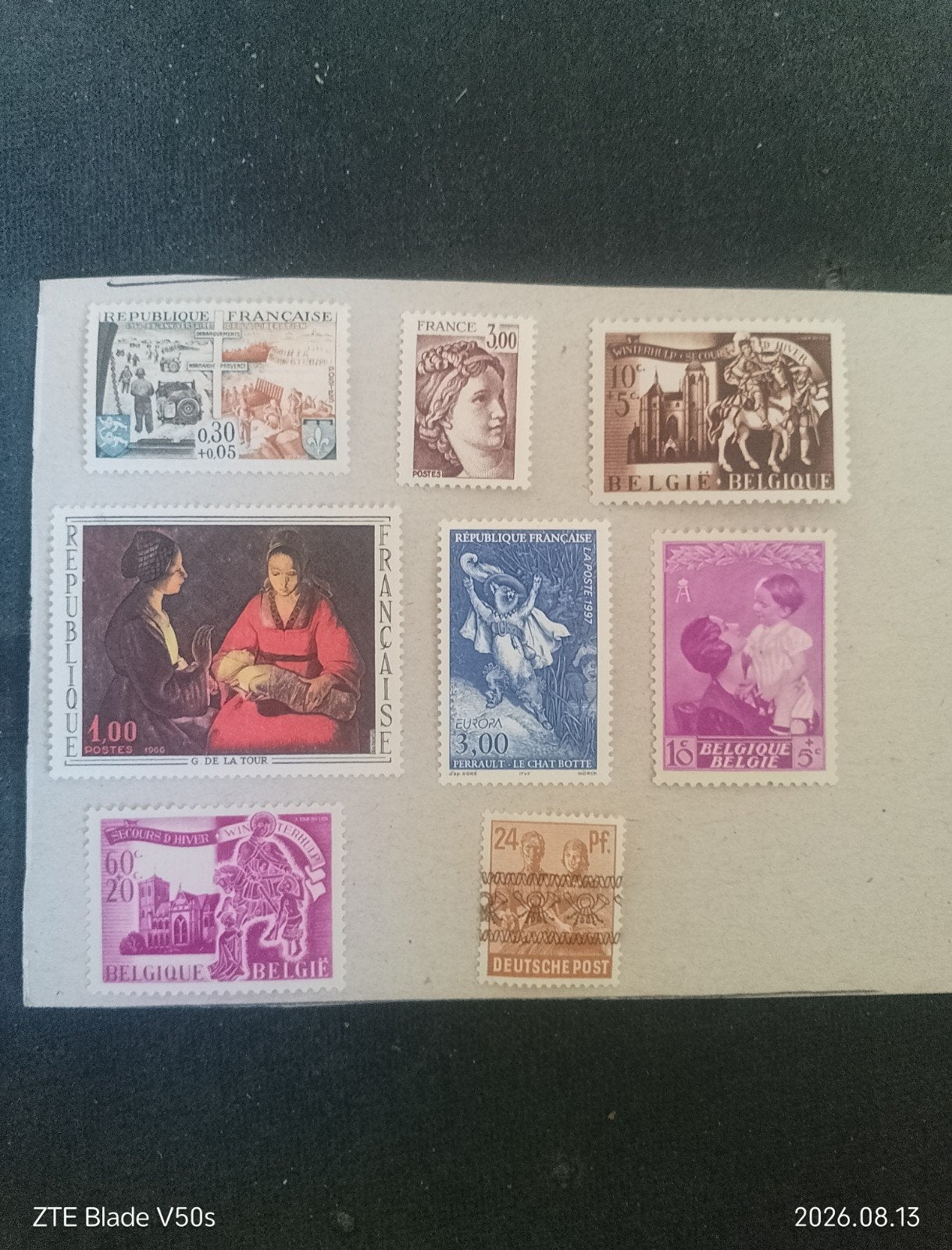 28 timbres historiques, Enlèvement ou Envoi