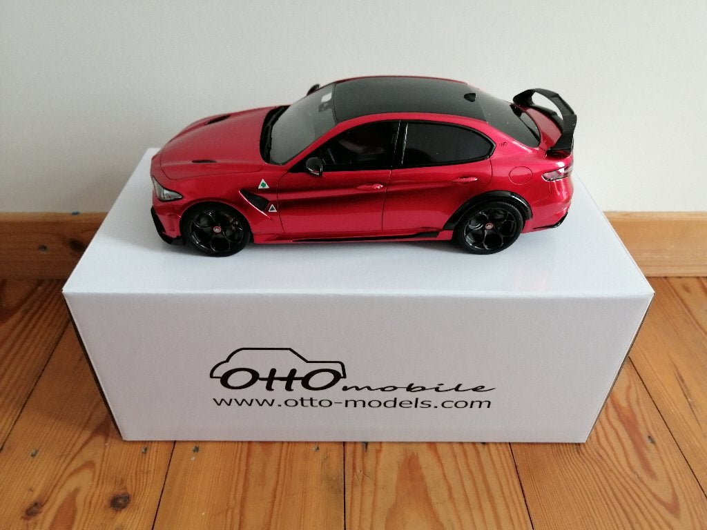 1/18 Ottomobile Alfa Romeo Giulia GTAm, Ophalen, Zo goed als nieuw, Auto, OttOMobile
