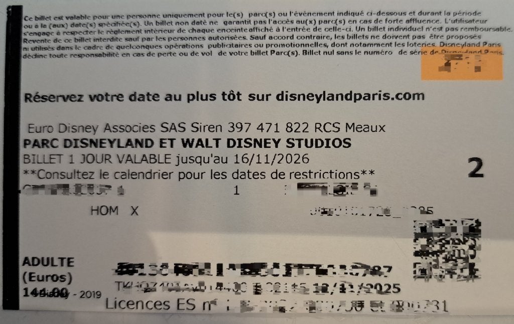 4 places Disney - Opportunité à ne pas manquer, Tickets & Billets, Trois personnes ou plus, Ticket ou Carte d'accès