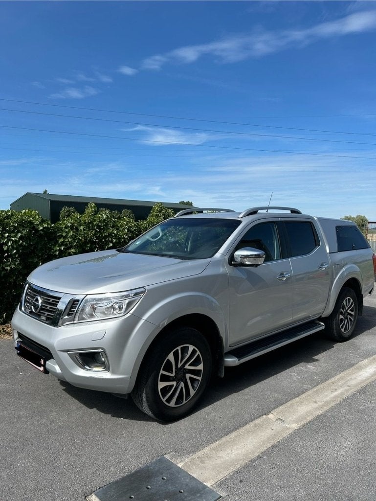 Nissan Navara NP300 Tekna luxe uitvoering, Auto's, Nissan, Zwart, 4 cilinders, 2300 cc, Leder