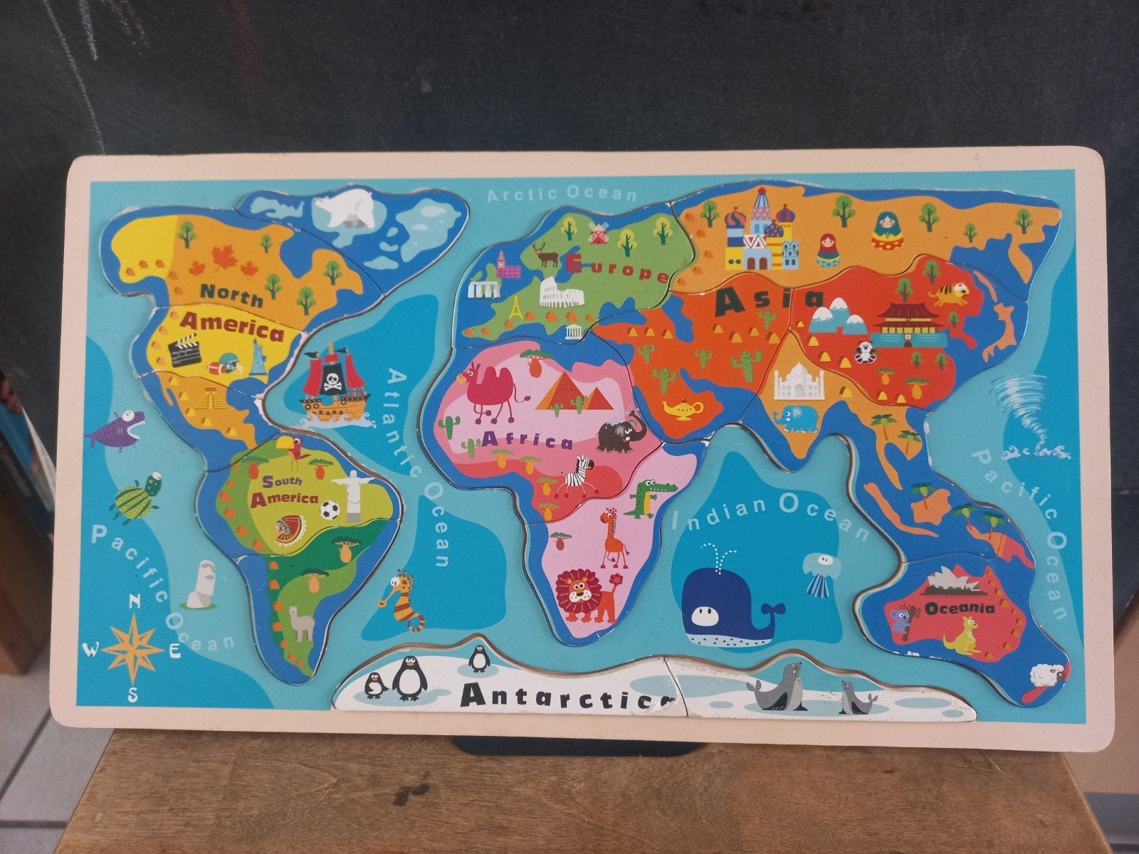 Houten puzzel wereldkaart, Ophalen of Verzenden