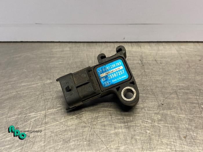 Map Sensor (inlaatspruitstuk) van een Opel Astra (Astra J 10, Gebruikt, -, -, Opel