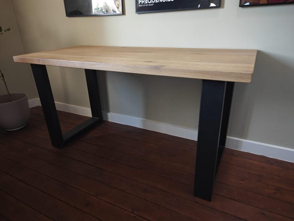 Eiken bureau/tafel, Huis en Inrichting, Bureaus, Zo goed als nieuw, Computerbureau, Overige merken, Natuurlijk, Hout, Ophalen