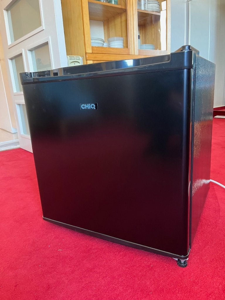 mini ijskast Chiq 46L zwart, Avec compartiment congélateur, Comme neuf, Moins de 45 cm, Enlèvement