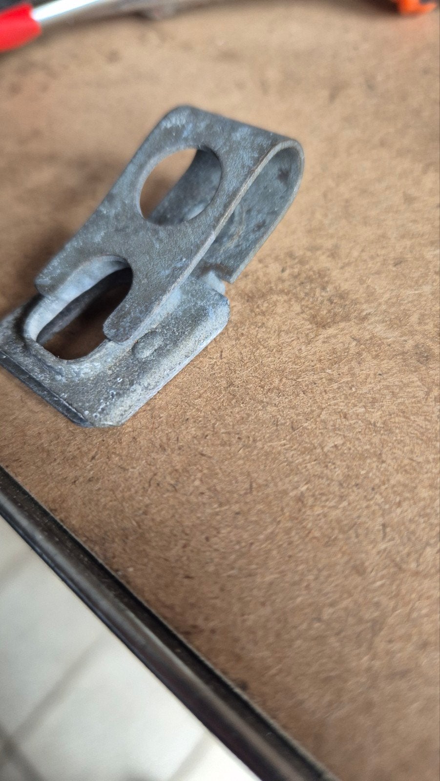 Injector klem mercedes r107, Ophalen of Verzenden