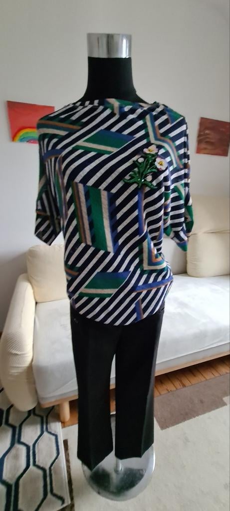 Blouses taille M 4 euro par piece, Vêtements | Femmes, Combinaisons