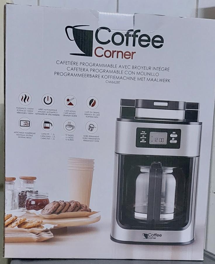 cafetière avec broyeur intégré Coffee Corner, Réservoir d'eau amovible, Café en grains, Comme neuf, 10 tasses ou plus
