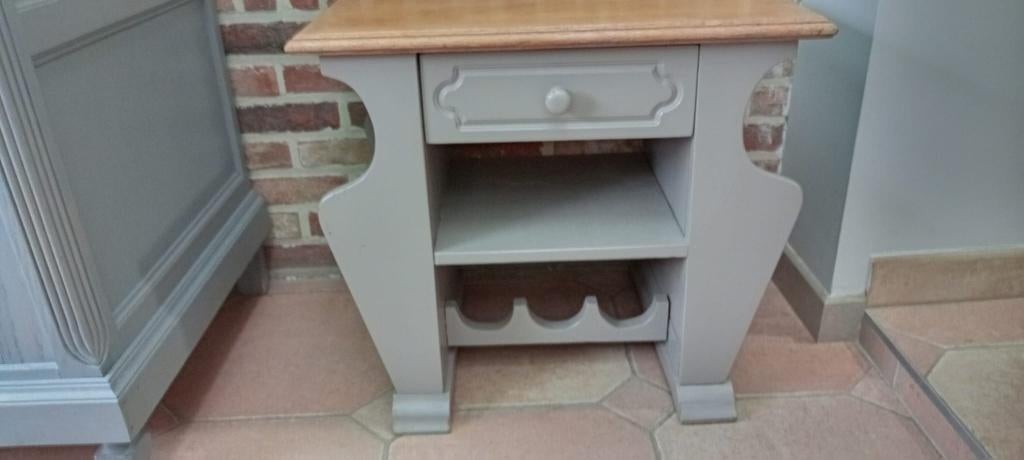 Bijzettafel / krantenhouder / wijnhouder, Minder dan 55 cm, Gebruikt, Rechthoekig, Hout