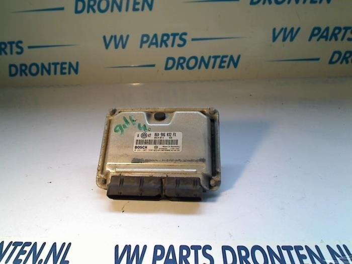 Ordinateur de bord d'un Volkswagen Golf, Volkswagen, -, 3 mois de garantie, Utilisé