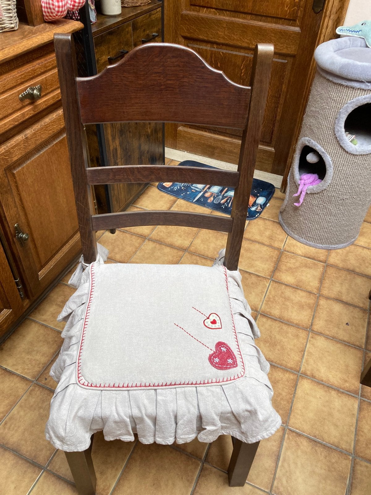 6 eetkamerstoelen met rieten zitting, Ophalen, Gebruikt, Bruin, Rustiek