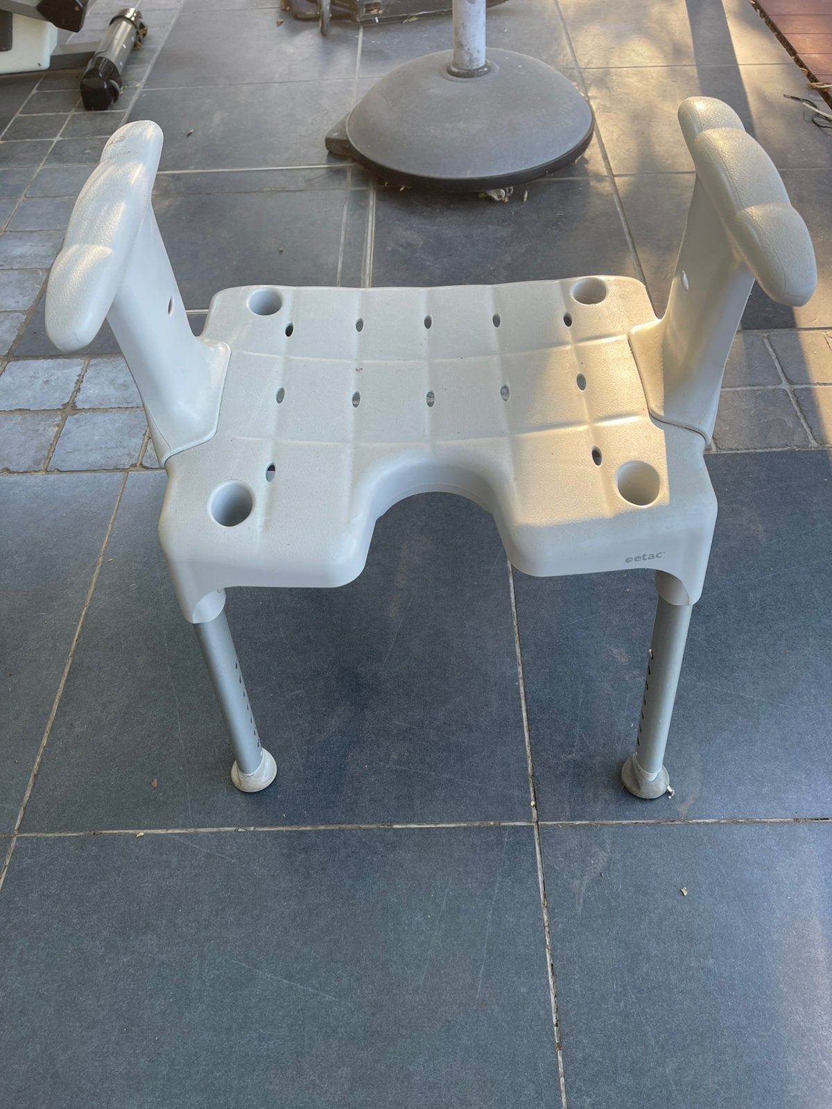 Stoeltje voor douche, Ophalen, Zo goed als nieuw, Grijs, Douche-accessoire