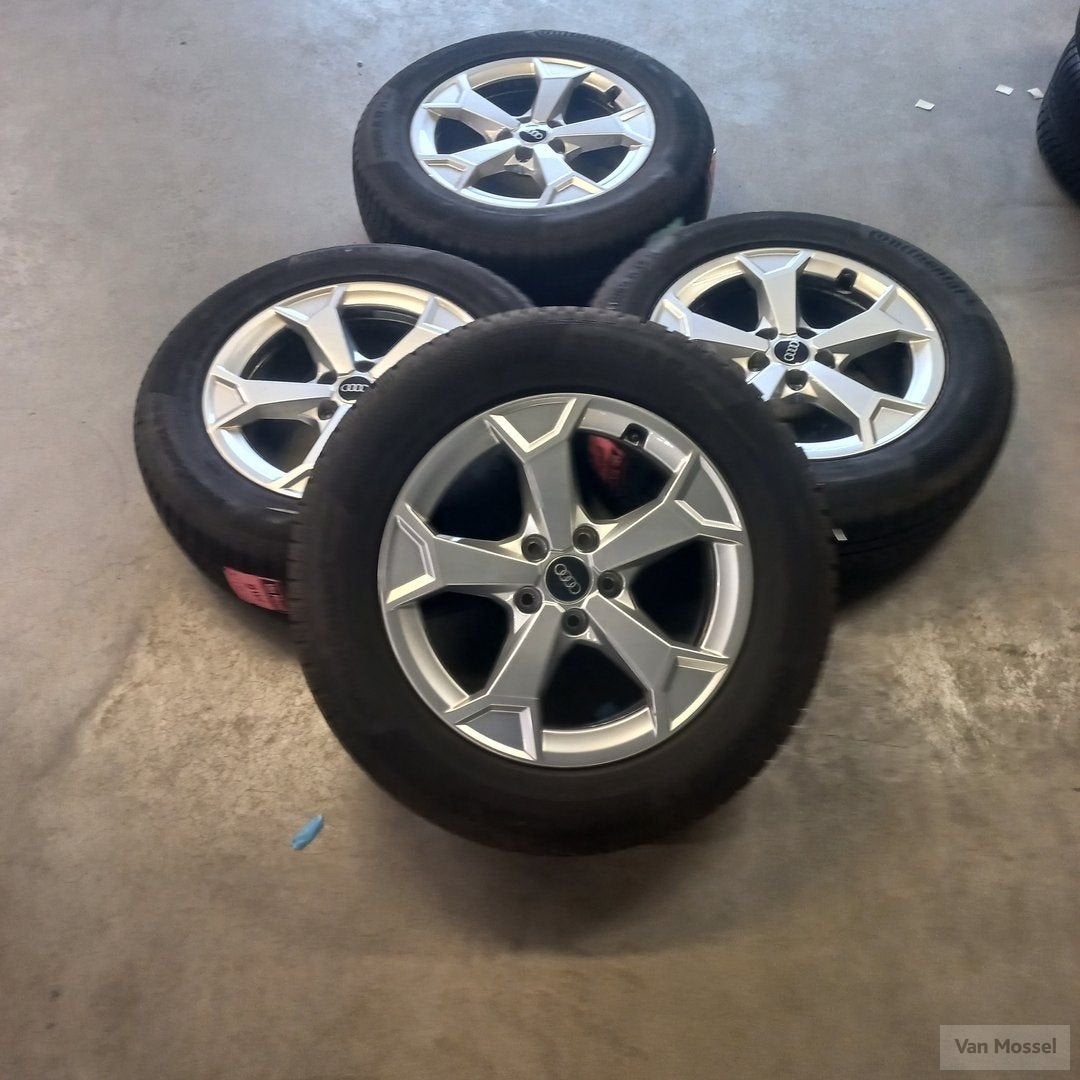 Audi Q3 Continental Wintercontact Ts850P 215/65/R17 99H, Pneus et Jantes, Véhicule de tourisme, -, 17 pouces