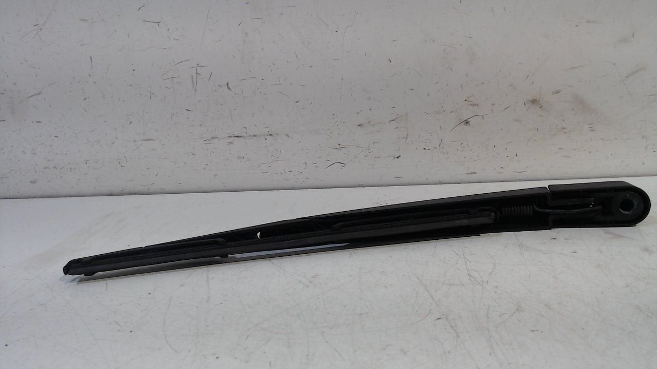 Ruitenwisserarm achterruit Opel Corsa, Onderdelen@venauto.nl, Van der Ven Autorecycling B.V., Ettenseweg 76, 4706 PB Roosendaal, The Netherlands