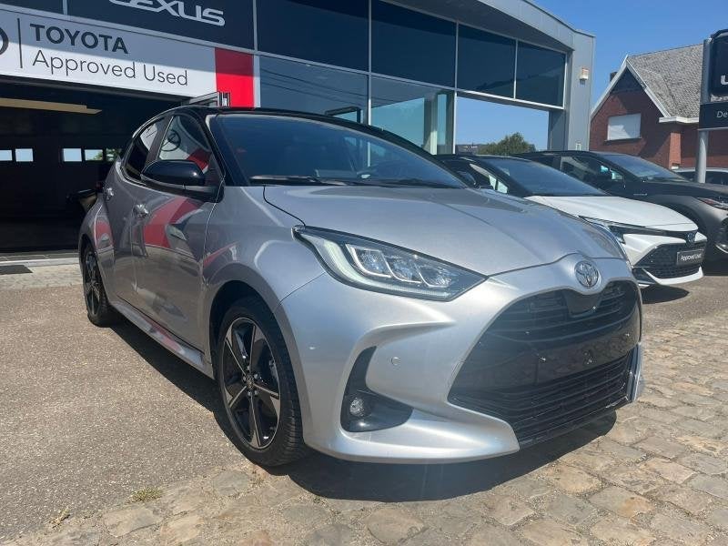 Toyota Yaris Premiere Edition, Automaat, Parkeersensor, Overige kleuren, 5 deurs