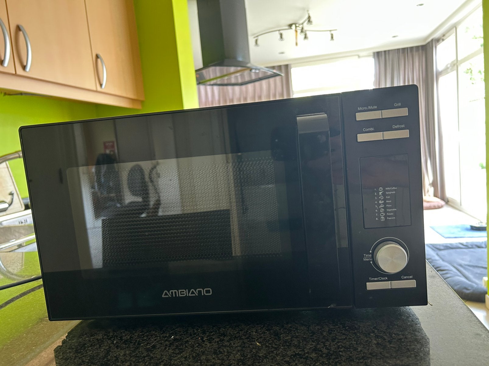 Ambiano microgolf, Ophalen, Zo goed als nieuw