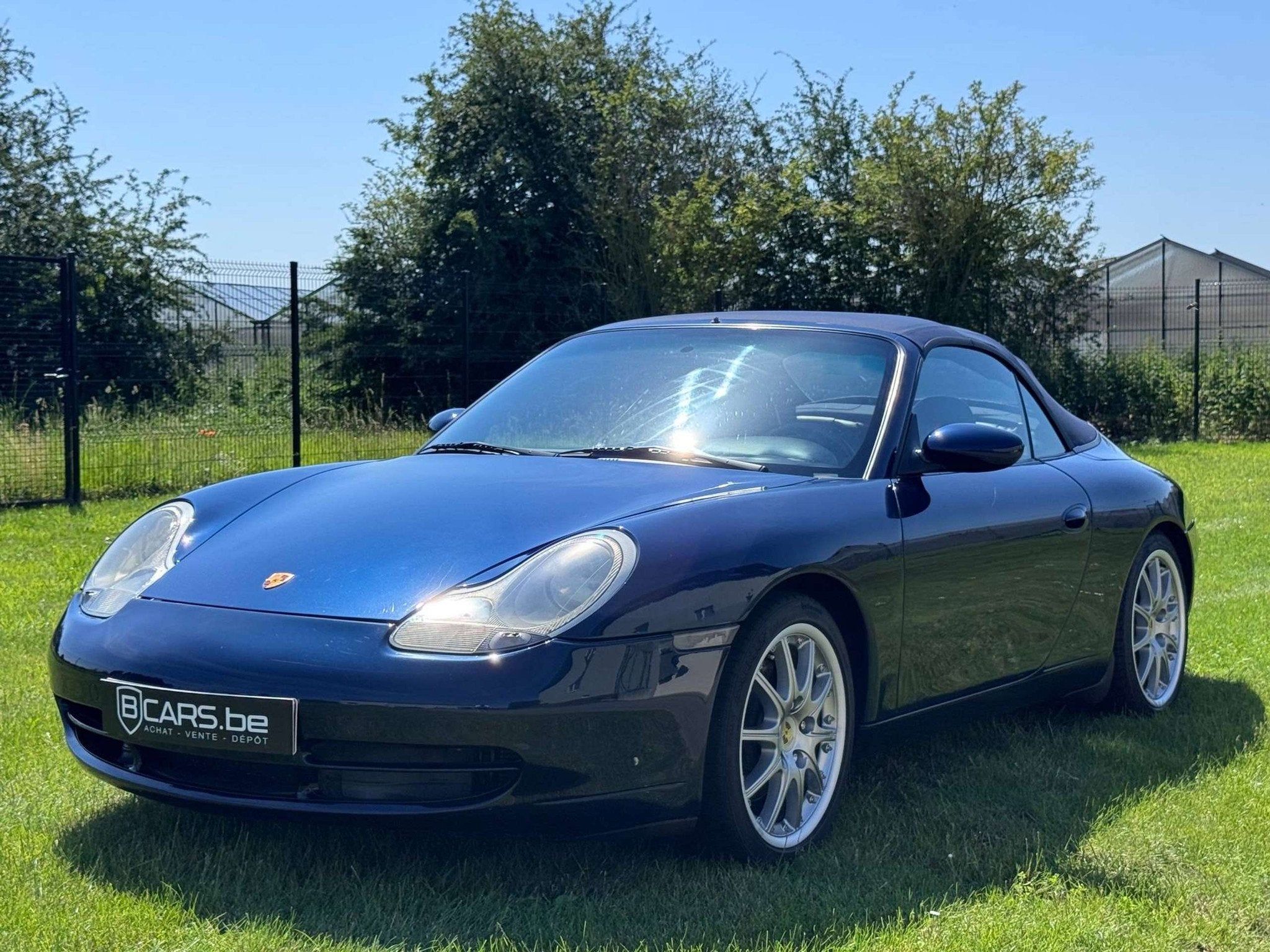 Porsche 911 996 911 996 3.4i CARRERA 4 Tiptronic S 300 CV NE, Autos, Cuir, Entreprise, https://public.car-pass.be/vhr/cfe9d750-8b76-4850-8ff4-20b553907cb3