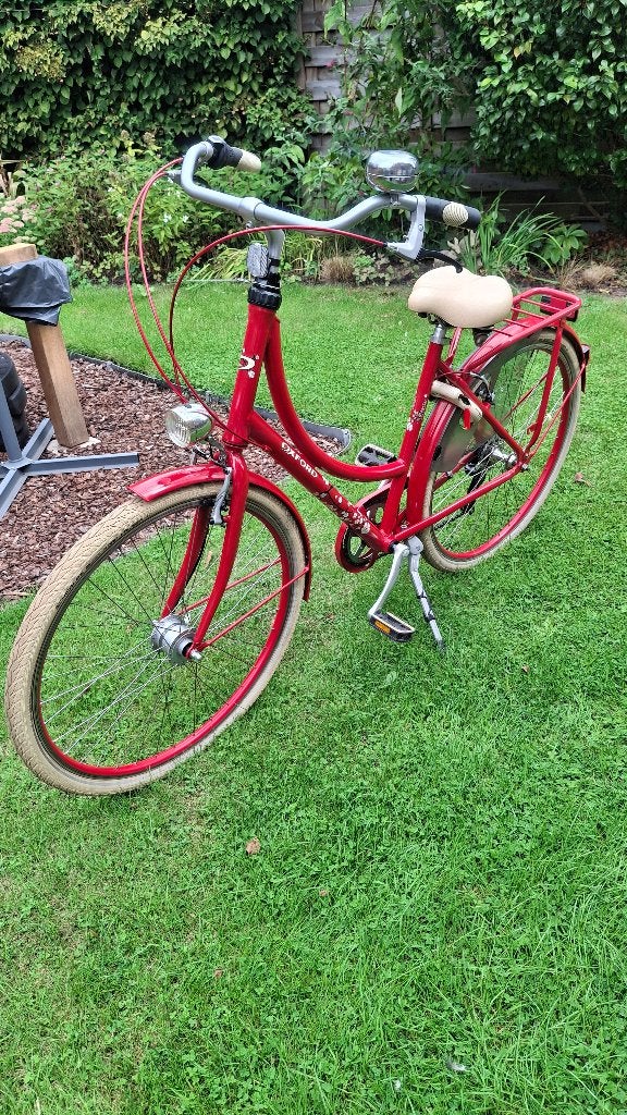 "Nieuwe" OXFORD damesfiets 7v. aan 60% KORTING t.o.v. winkel, Fietsen en Brommers, Ophalen, Velgrem, Versnellingen, Zo goed als nieuw