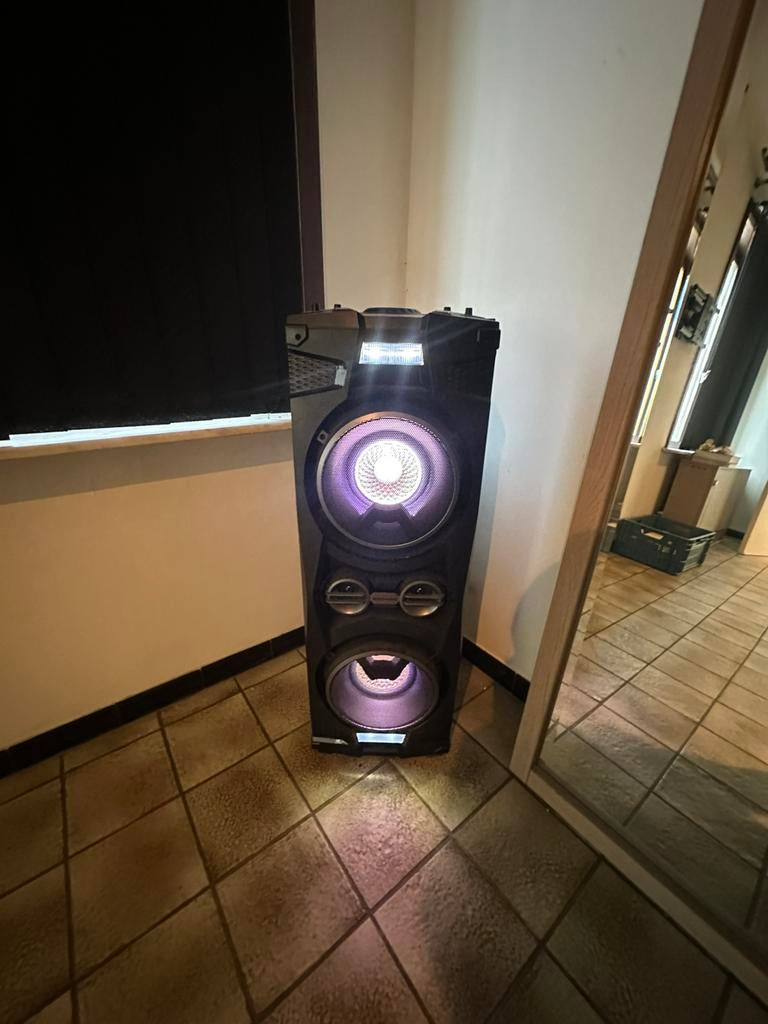 Partybox edenwood, Ophalen, Zo goed als nieuw, 120 watt of meer, Overige merken