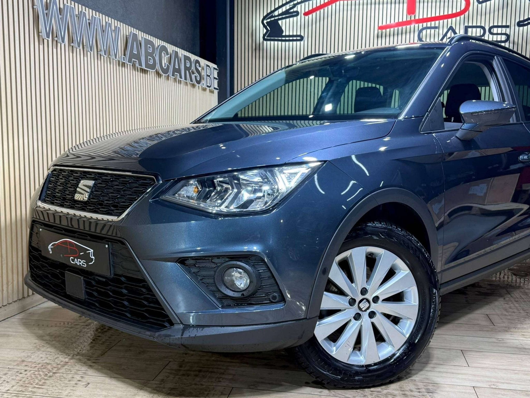 SEAT Arona 1.0 TSI Xcellence * GARANTIE 12 MOIS *, Autos, Achat, Entreprise, Boîte manuelle, 5 portes