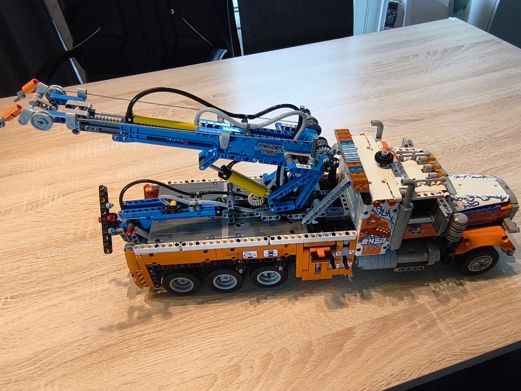LEGO Technic Heavy-duty Sleepwagen (set 42128), Ophalen, Lego, Zo goed als nieuw, Complete set