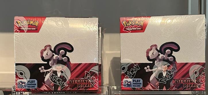 Destined rivals boosterbox, Hobby en Vrije tijd, Verzamelkaartspellen | Pokémon, Ophalen, Zo goed als nieuw, Boosterbox