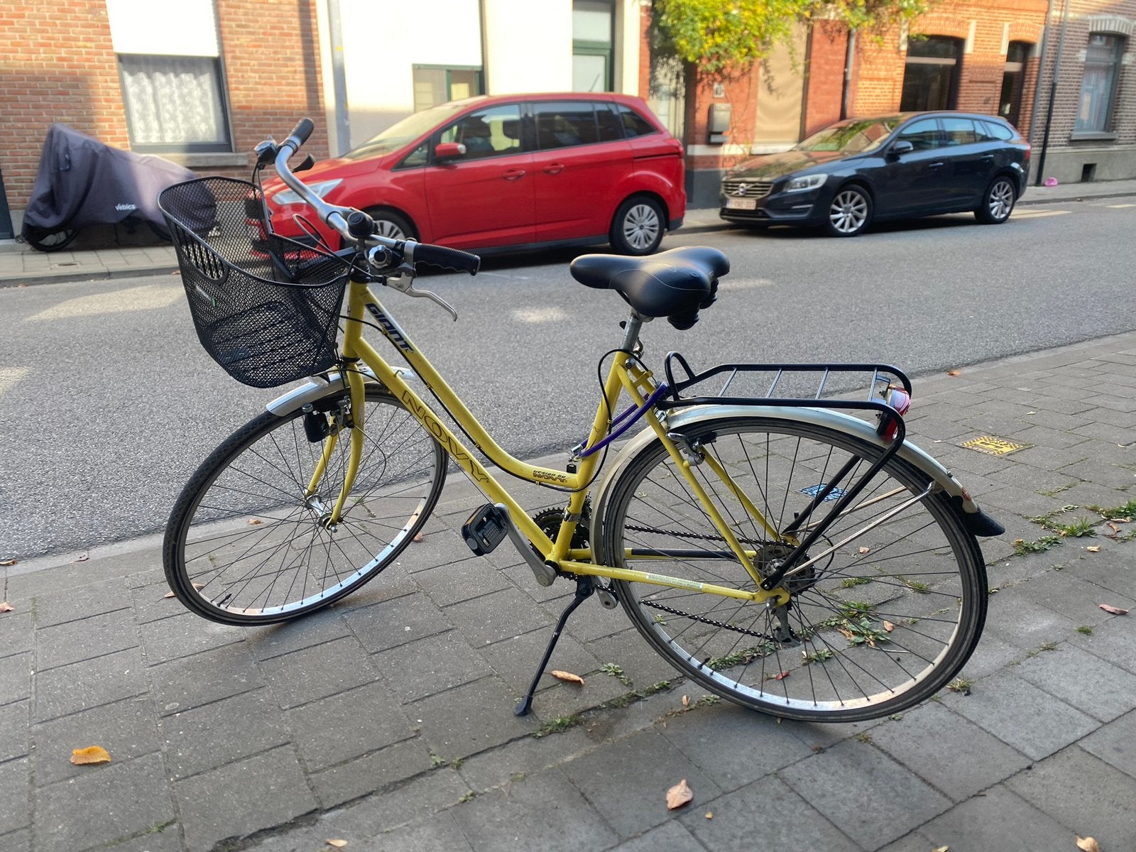 Gele damesfiets Leuven — enkel ophalen, Ophalen, Gebruikt, Velgrem, Versnellingen