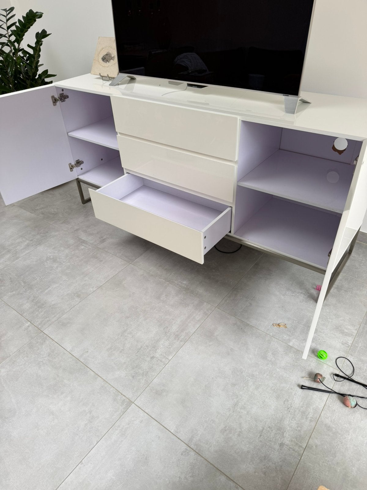 Dressoir TV kast, Huis en Inrichting, Ophalen, Zo goed als nieuw