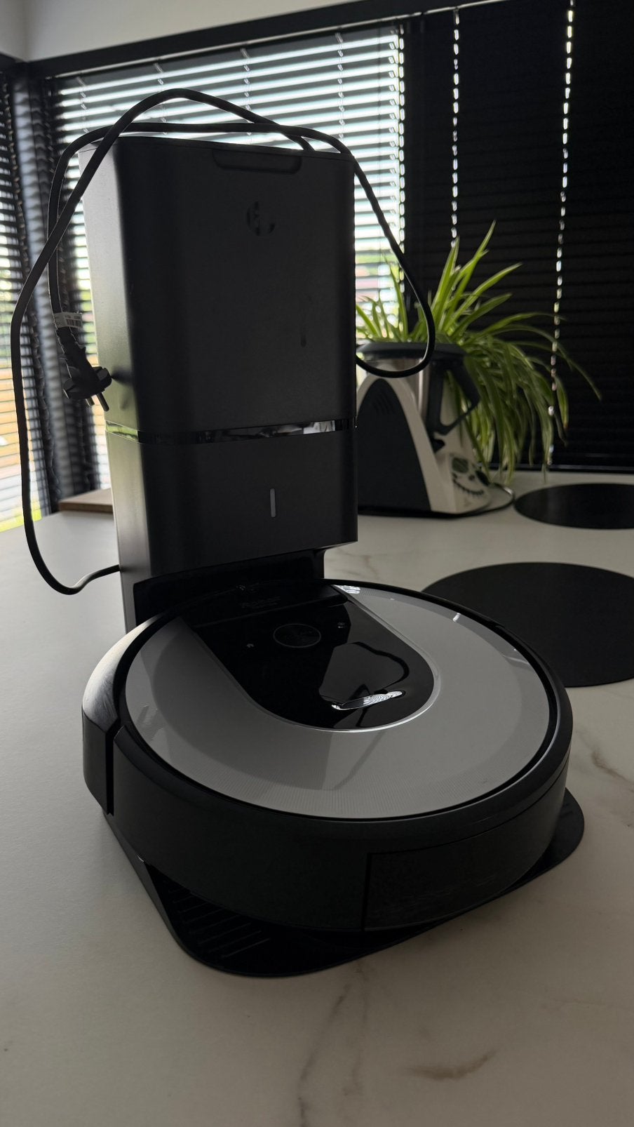 Roomba i7 zo goed als nieuw, Ophalen, Zo goed als nieuw, IRobot