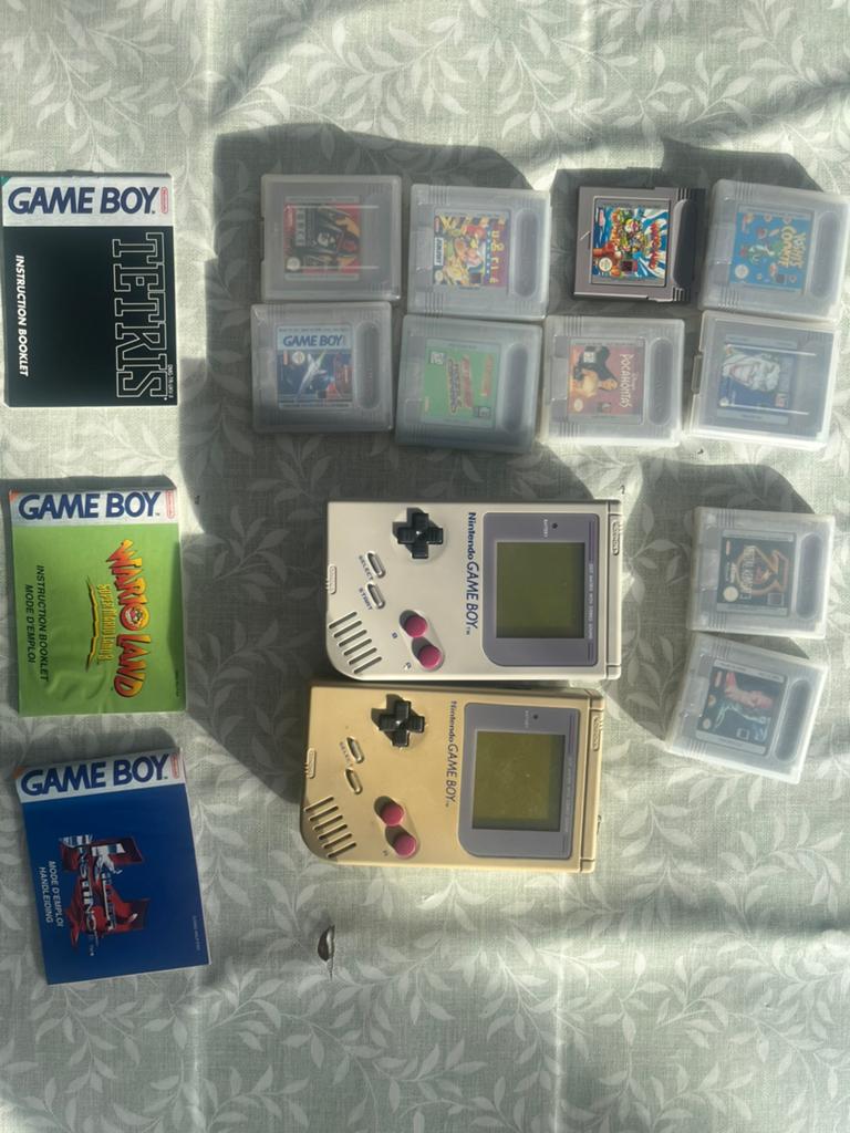 Game boy lot, Games en Spelcomputers, Ophalen of Verzenden, Zo goed als nieuw