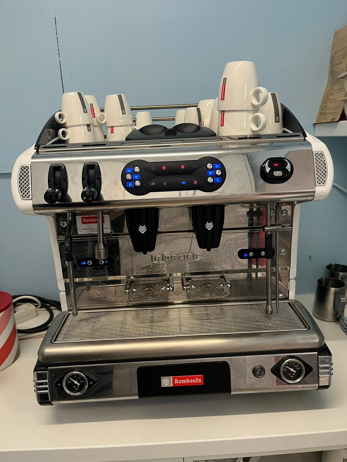 Rombouts koffiepads machine, Elektronische apparatuur, Ophalen, Koffiepads en cups, 10 kopjes of meer, Koffiemachine