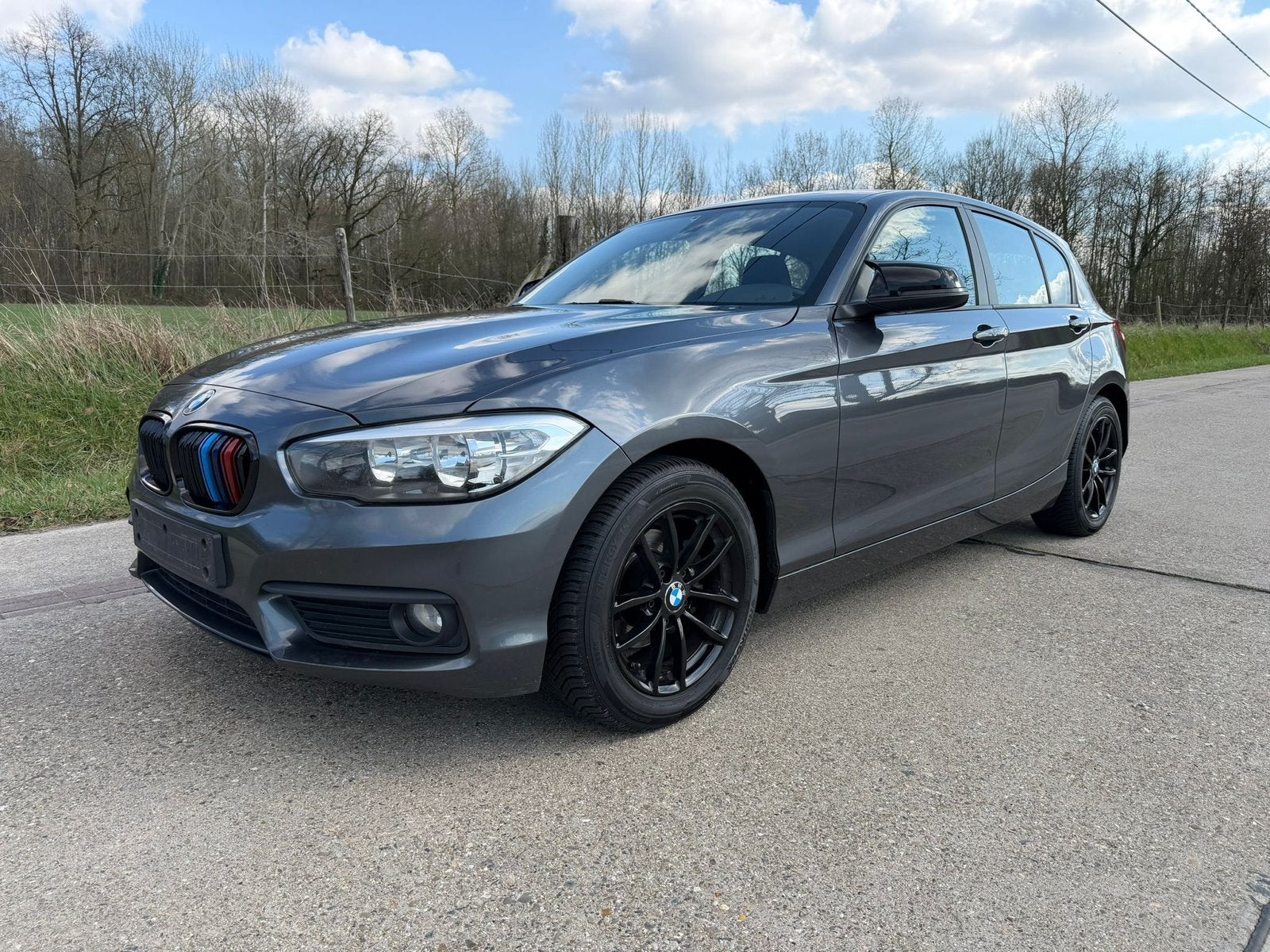 BMW 116d EfficientDynamics 116 PK Euro 6 2017, Voorwielaandrijving, 4 cilinders, Bluetooth, Zwart