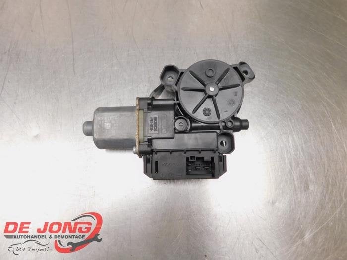 Moteur de vitre portière d'un Volkswagen Polo, Autos : Pièces & Accessoires, Volkswagen, -, 3 mois de garantie, Utilisé