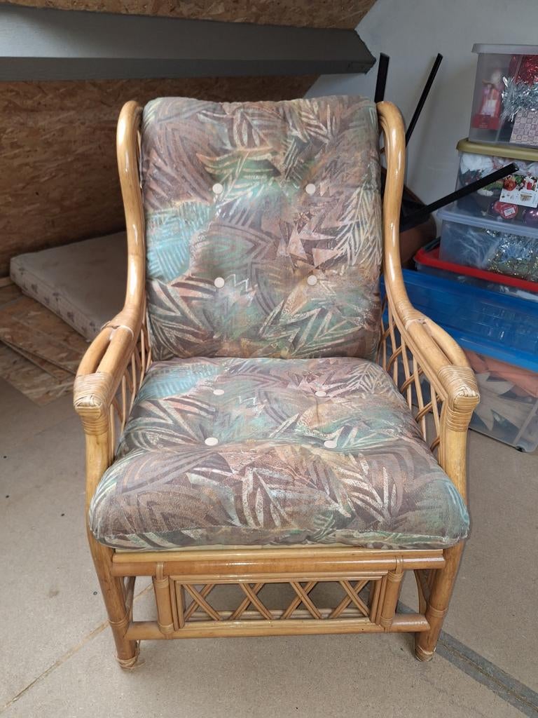 Unieke rieten stoel met kussen, mooi gevlochten, Antiek en Kunst, Antiek | Meubels | Stoelen en Sofa's, Ophalen