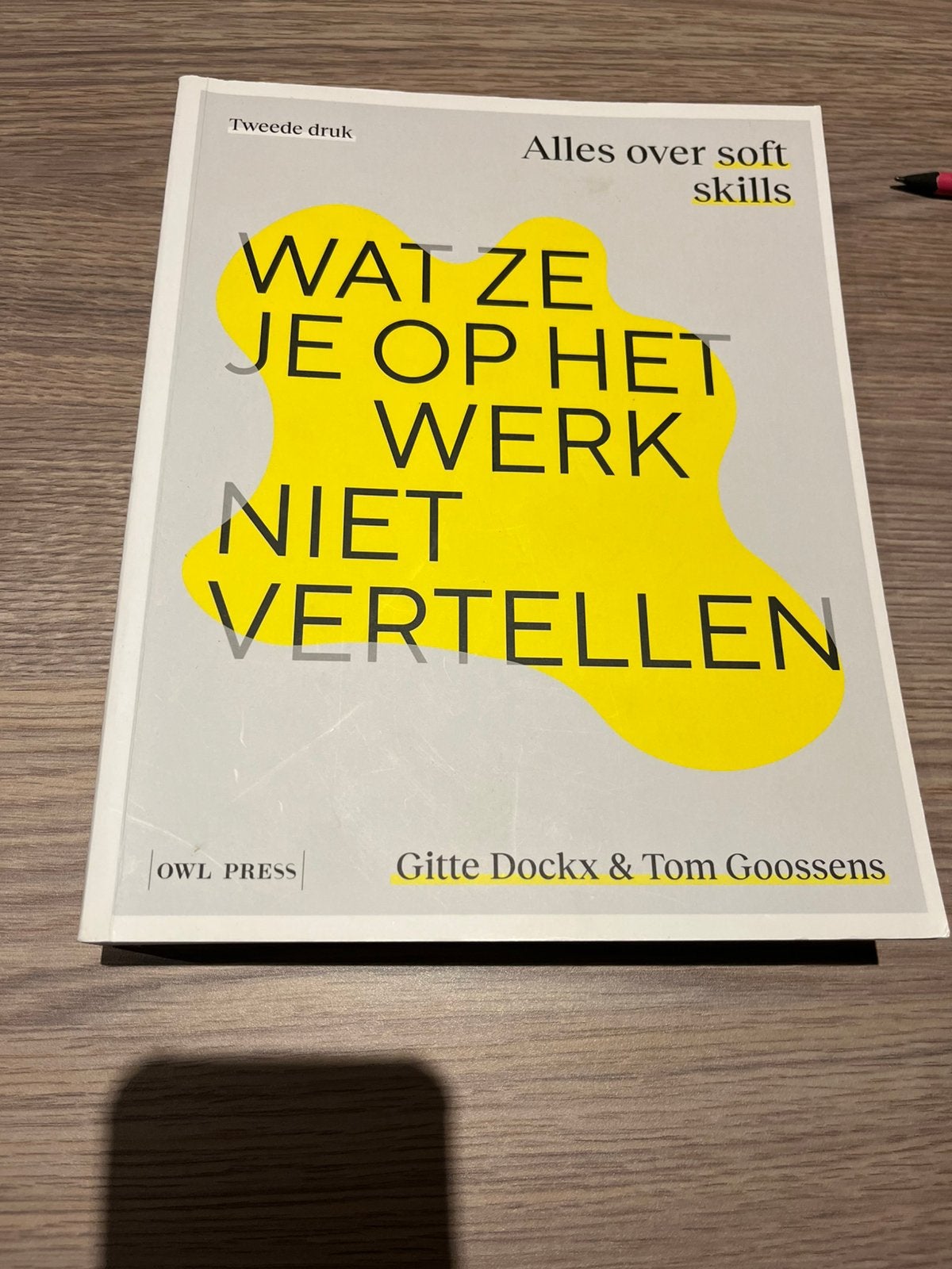Wat ze je op het werk niet vertellen, Enlèvement ou Envoi, Comme neuf