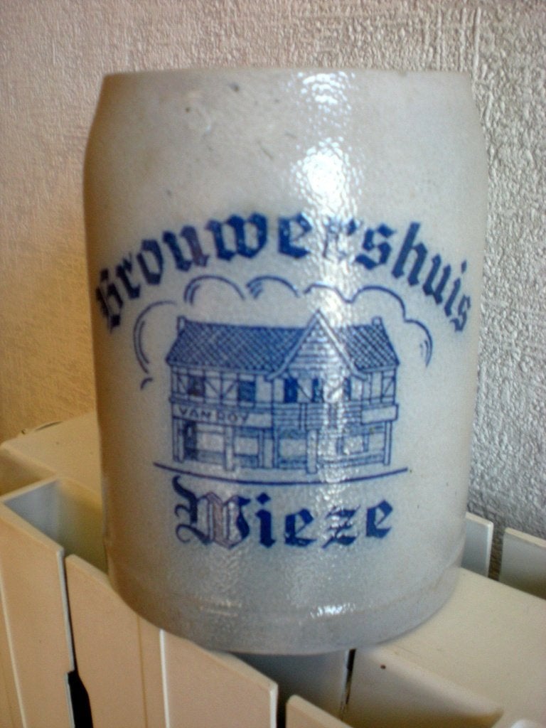 Brouwershuis Wieze  1/2 litre  logo bleu, Enlèvement ou Envoi, Comme neuf, Chope(s)