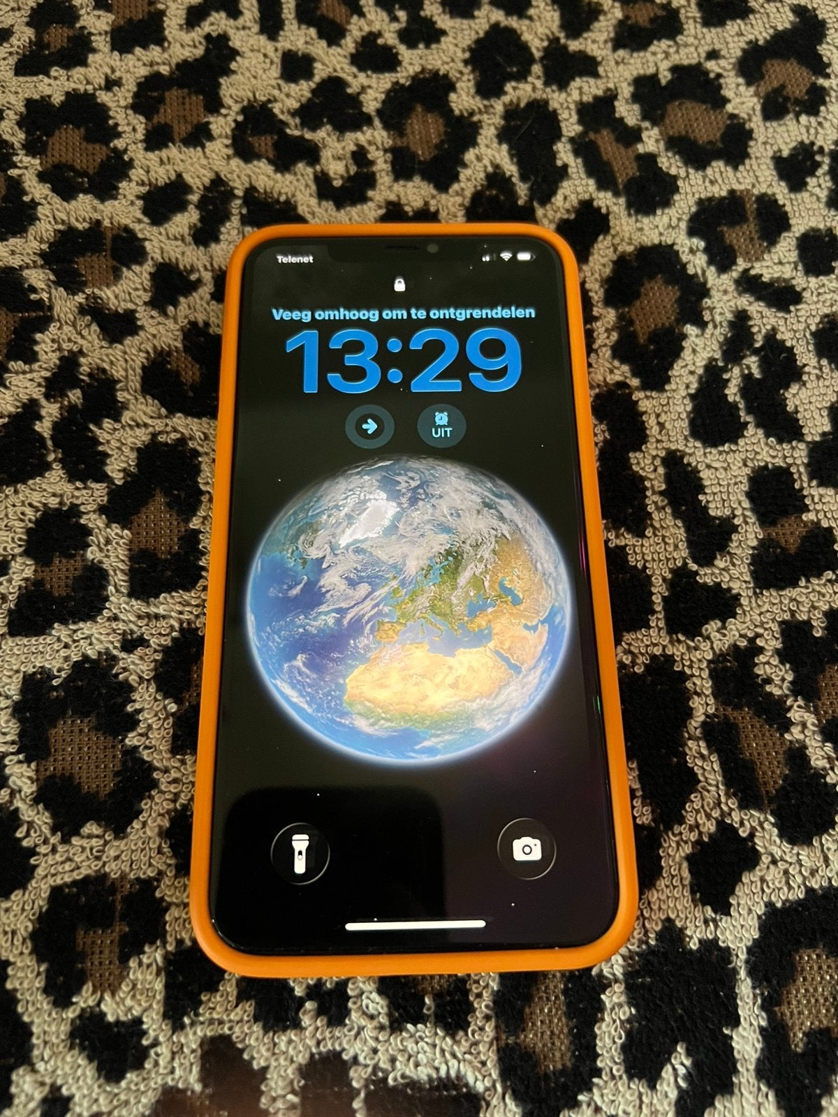 Zeer mooie I phone 11 pro max te koop., Télécoms, Téléphonie mobile | Apple iPhone, IPhone 11 Pro Max, Gris, Enlèvement, Sans abonnement