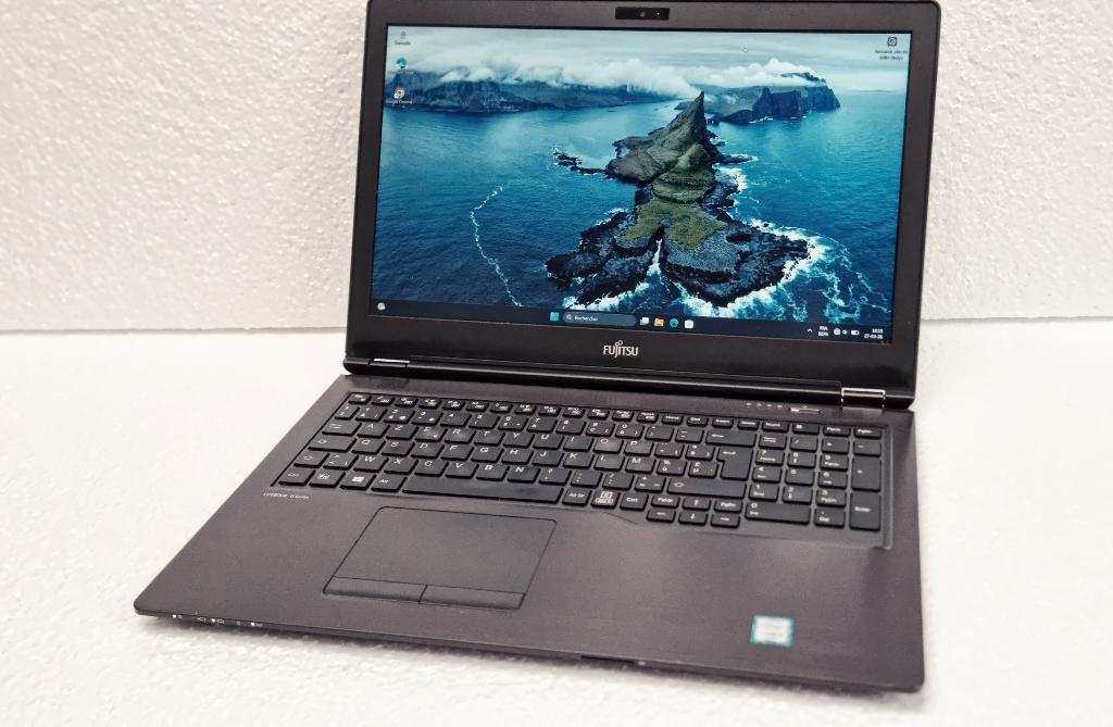 Fujitsu lifebook U757 Full HD I5 16Gb 256Gb, Computers en Software, Windows Laptops, Gebruikt, 15 inch, SSD, 2 tot 3 Ghz, 16 GB