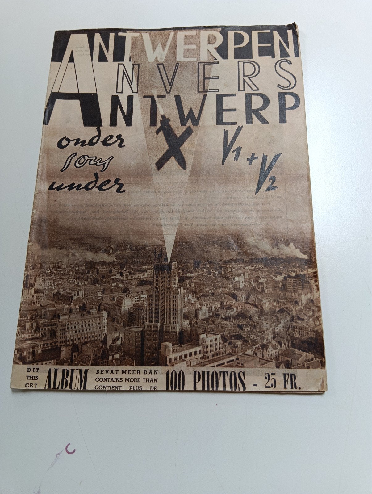 Antwerpen onder V1 + V2, Ophalen of Verzenden