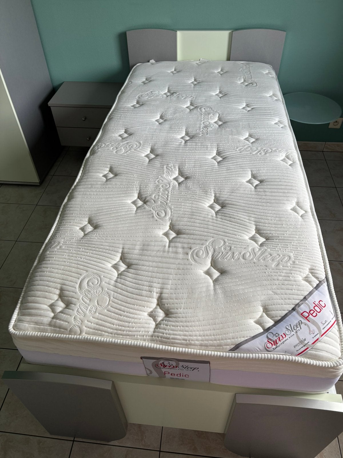 Matras 90x200  als nieuw maar 3x met bescherming op geslapen, Maison & Meubles, Chambre à coucher | Matelas & Sommiers, Enlèvement