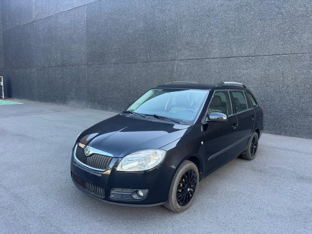 SKoda Fabia 1.4 TDi - 1ste eigenaar - Volledig OHboekje, Stof, Zwart, 1200 kg, Metaalkleur