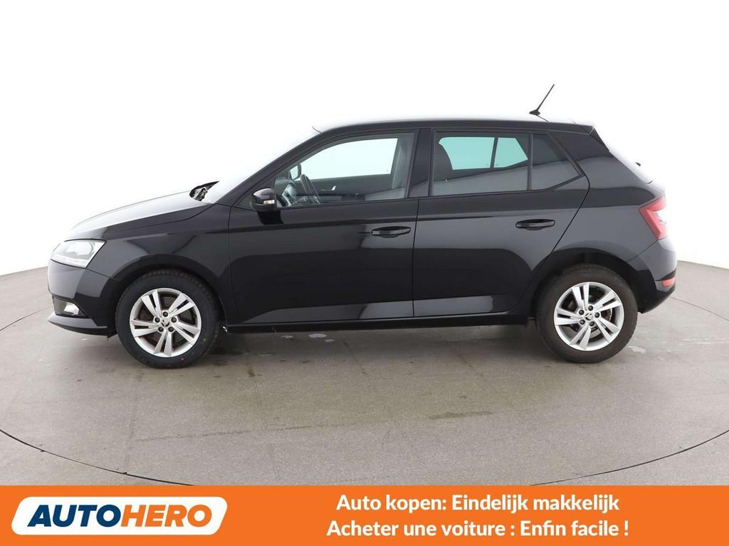 Skoda Fabia 1.0 TSI Ambition (bj 2020, automaat), Auto's, Stof, Gebruikt, 95 pk, Zwart